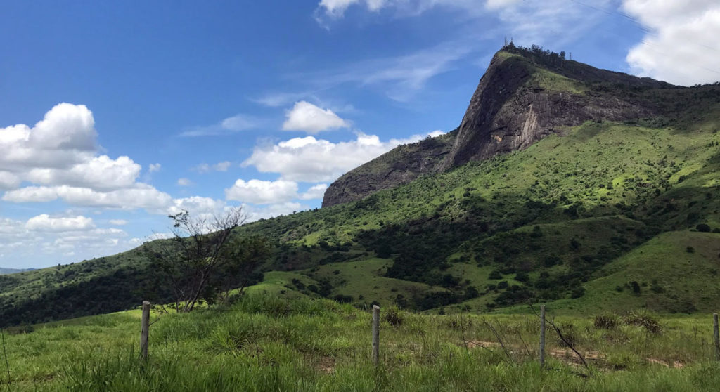 Pico da Ibiturana - Governador Valadares - Tripedal.net