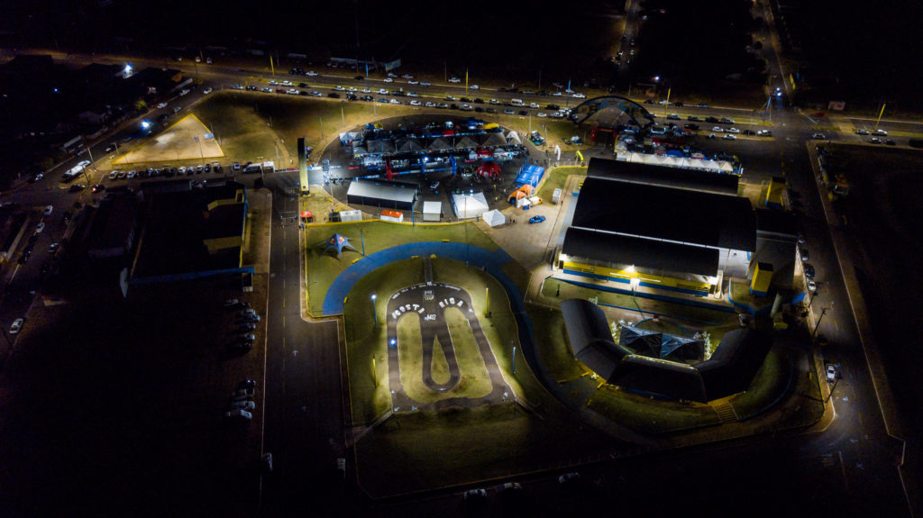 Arena do Mundial durante à noite  (Fabio Piva / Brasil Ride)